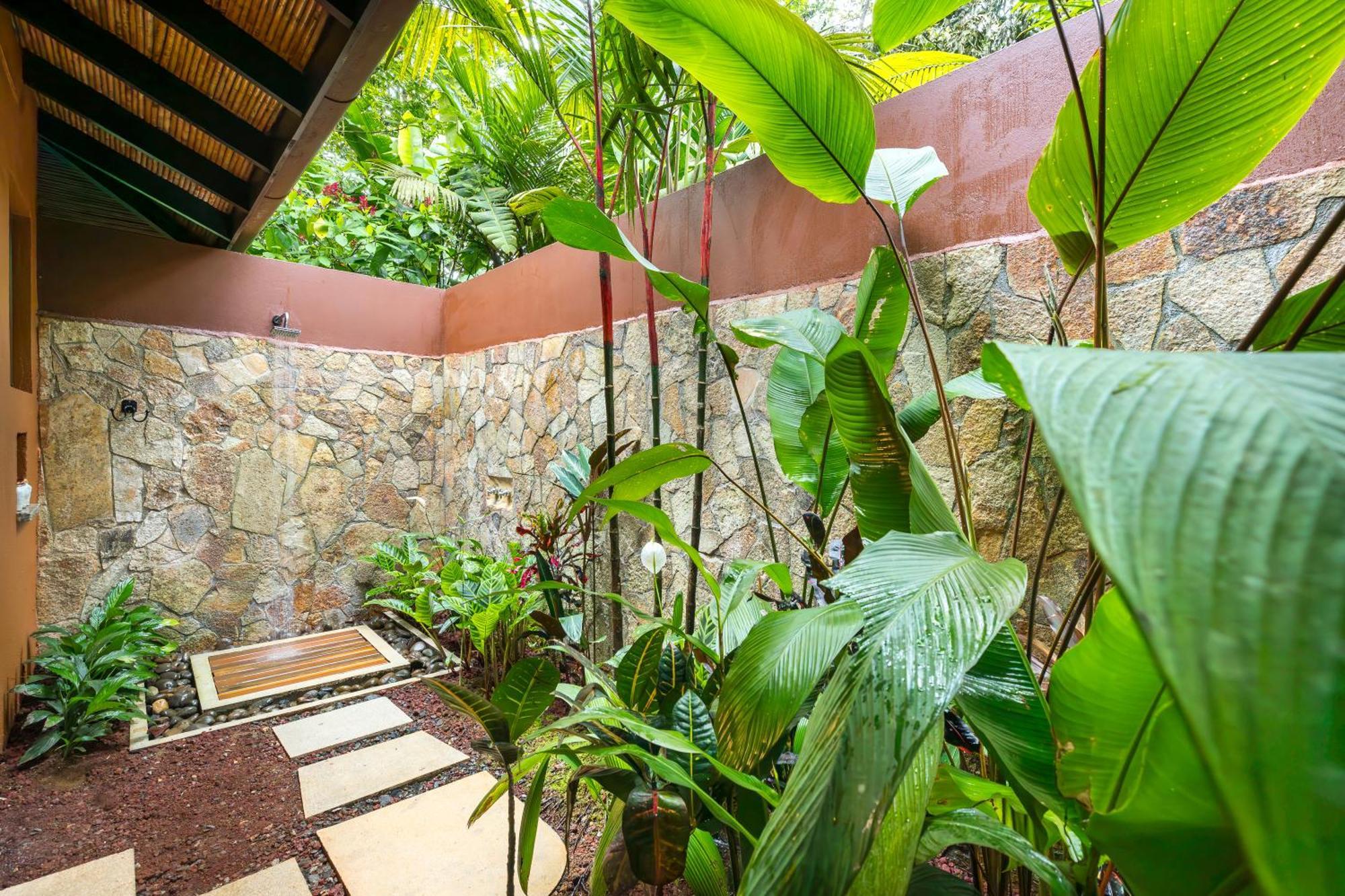 Hideaway Rio Celeste Hotel Bijagua Luaran gambar