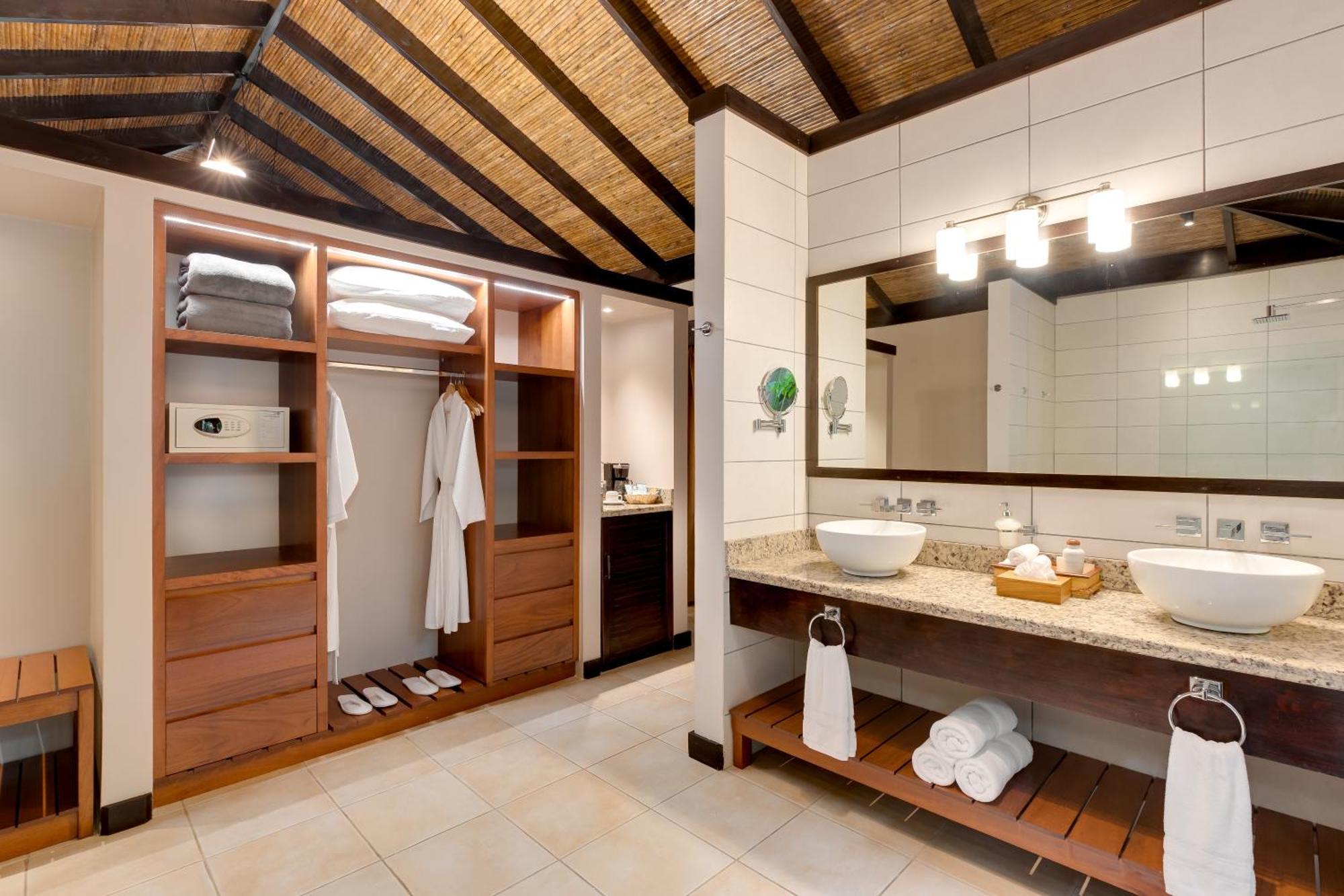 Hideaway Rio Celeste Hotel Bijagua Luaran gambar